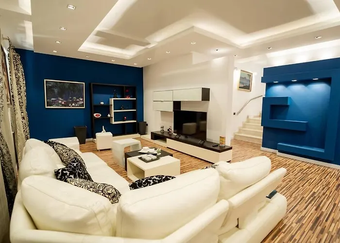 Private Luxury Villa, River View Villa *