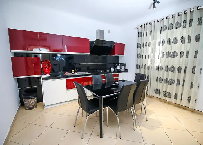 Private Luxury Villa, River View Villa *