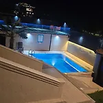 Private Luxury Villa, River View Willa Szkodra