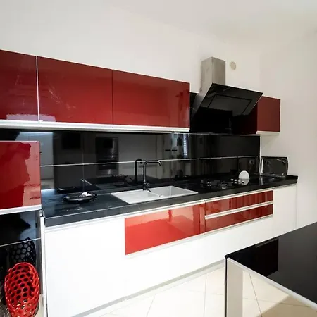 Private Luxury Villa, River View Villa Shkodër