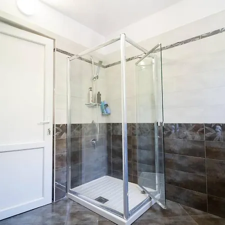 Private Luxury Villa, River View * Shkoder