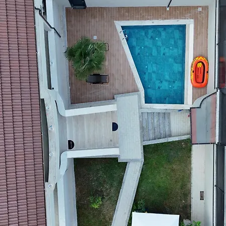 Private Luxury Villa, River View