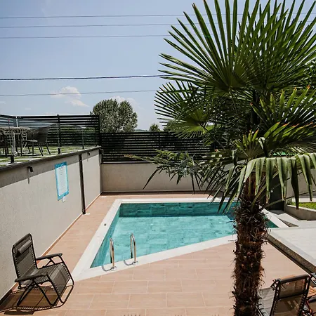 Private Luxury Villa, River View Villa Shkodër