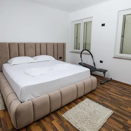 Private Luxury Villa, River View