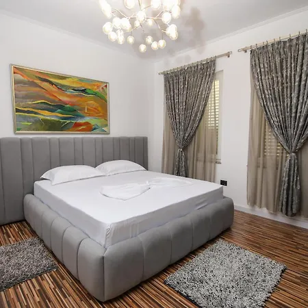 别墅 Private Luxury Villa, River View
