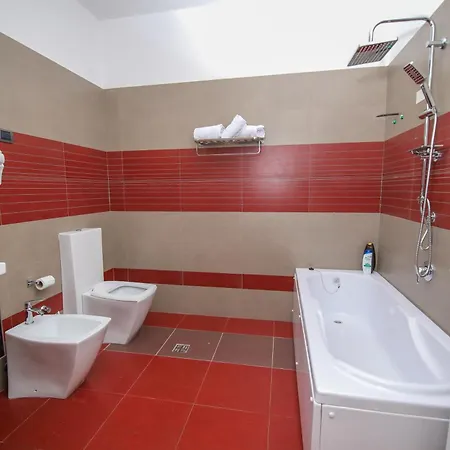 Private Luxury Villa, River View Shkodër