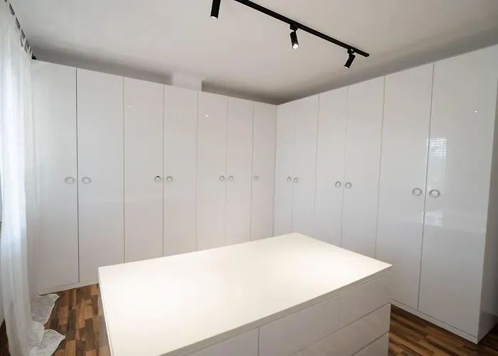 Private Luxury Villa, River View * Shkodër