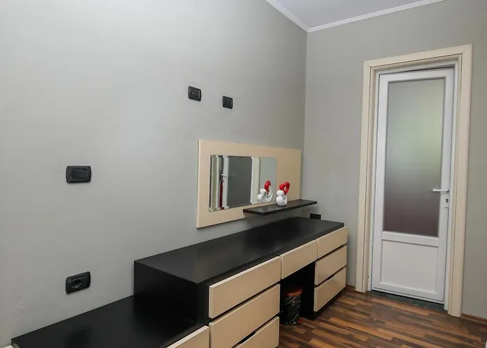 别墅 Private Luxury Villa, River View *