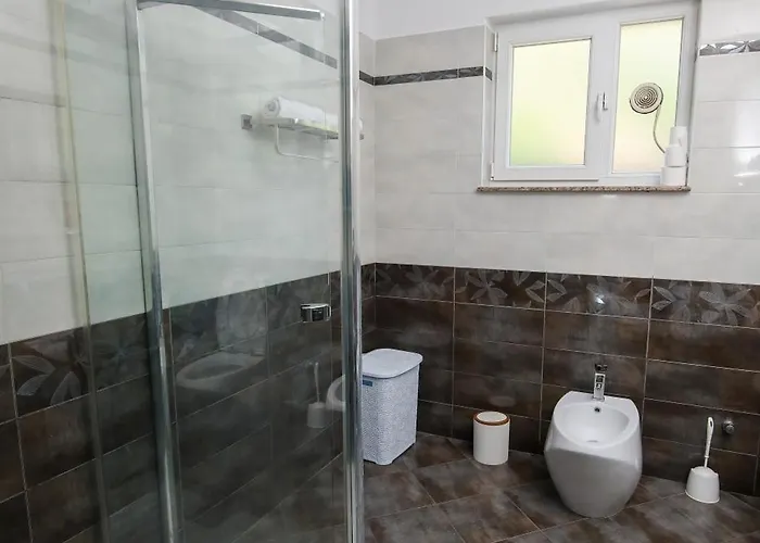 别墅 Private Luxury Villa, River View