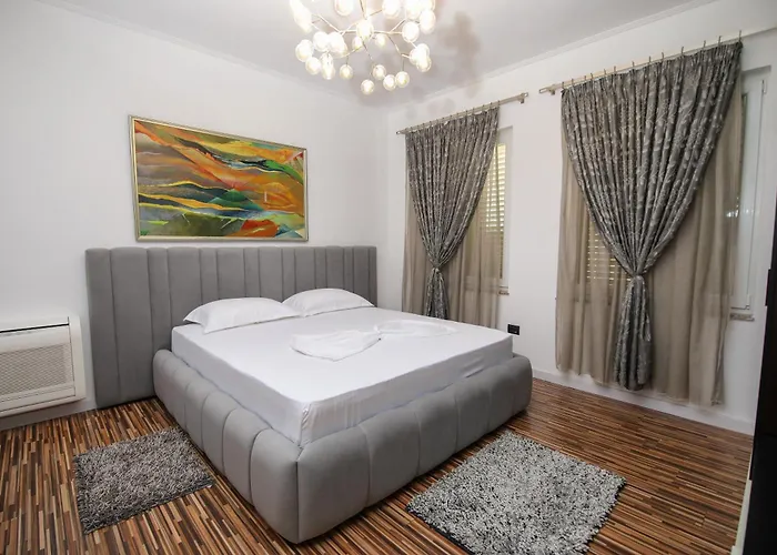 别墅 Private Luxury Villa, River View