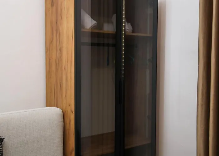 Private Luxury Villa, River View 别墅 *